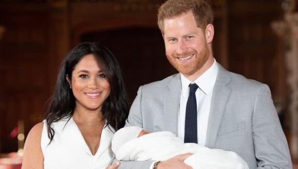 Los duques de Sussex con su hijo Archie. Foto: PA, vía BBC Mundo