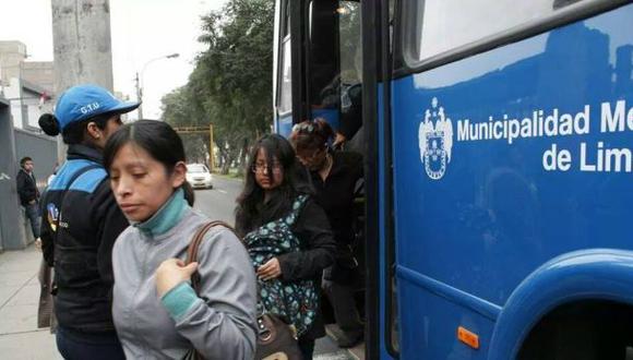 Susana Villarán pidió que se respeten paraderos de buses azules
