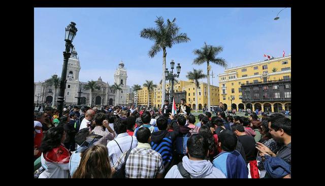 Durante la ruta se visitaron la plaza mayor de Lima, la plaza de La Merced, la plaza Italia y la plaza Bolívar (Foto: Anthony Niño de Guzmán)