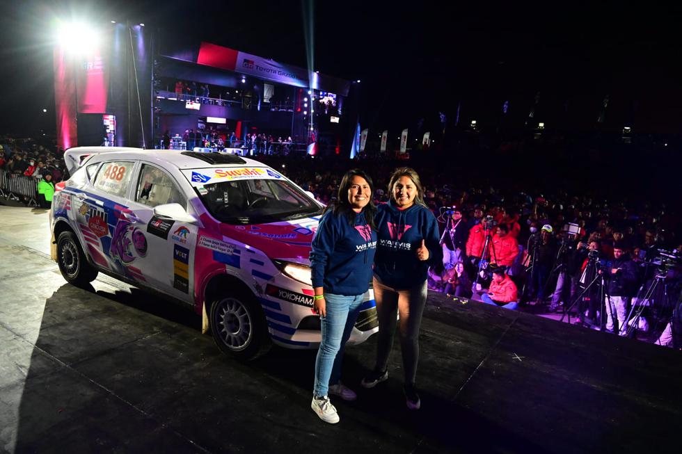 Karen Sullca (piloto) y Karem Quispe (copiloto) es una de las dos duplas femeninas que compite en Caminos del Inca. (Foto: Itea Media)