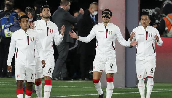 La selección peruana aun tiene opciones de clasificar a Qatar 2022.  (Photo by ALEJANDRO PAGNI / AFP)