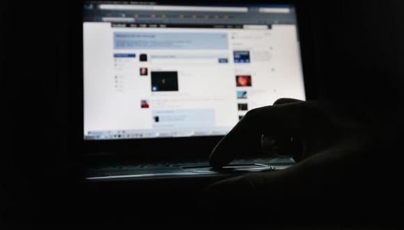 Facebook: porno vengativo será penado con cárcel en Inglaterra