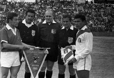 Perú vs. Bolivia en 1969: la historia de Chechelev, el árbitro que le ganó a la Blanquirroja en La Paz | FOTOS