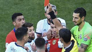 Indignados: así reaccionaron los narradores argentinos a la expulsión de Messi | VIDEO