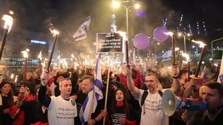 Más de 120.000 israelíes protestaron contra el gobierno en Tel Aviv