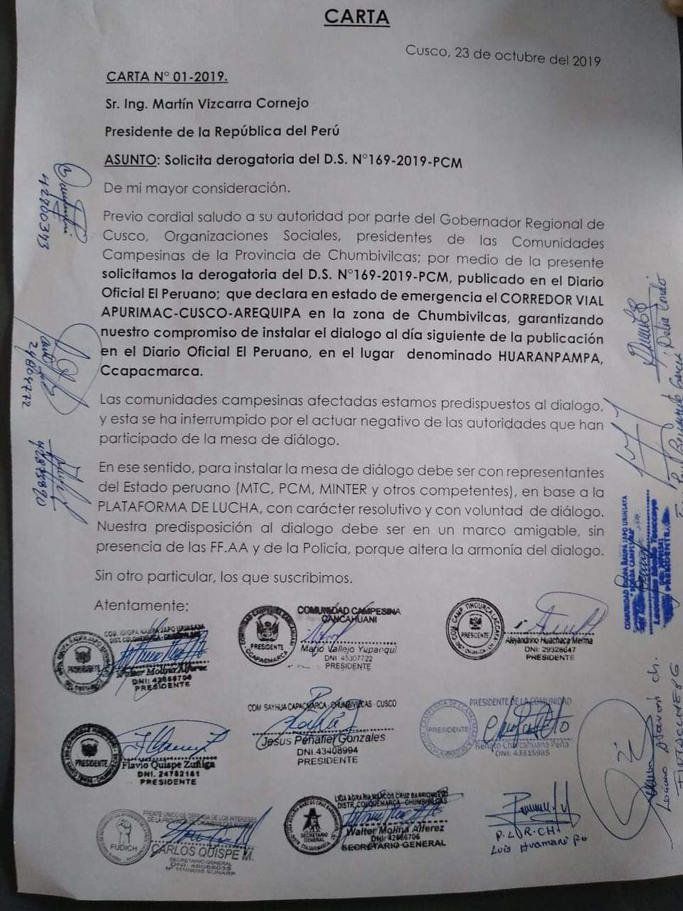 La carta en la que las comunidades de Chumbivilcas piden la derogatoria del estado de emergencia.