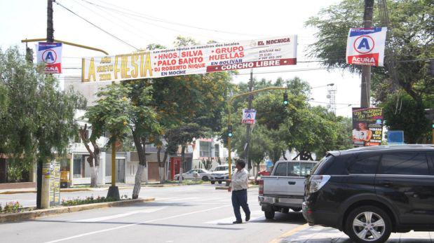 Municipalidad de Trujillo retira propaganda política prohibida - 2