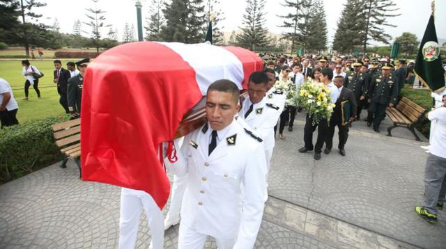 Mayor PNP Felipe Andrade Arroyo fue enterrado con honores - 2