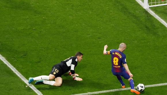 Barcelona vs. Sevilla: Iniesta se sacó la marca del portero y anotó asombroso golazo