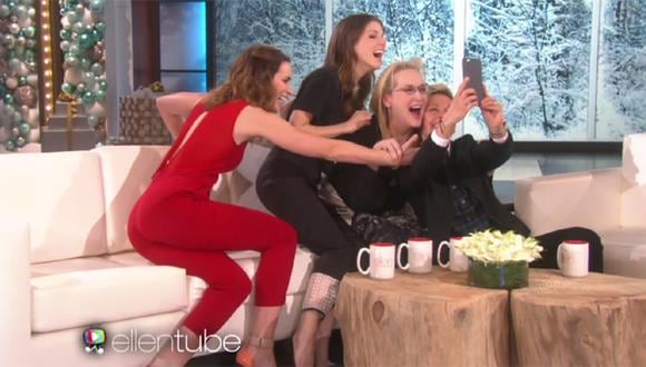 Ellen DeGeneres y Meryl Streep revivieron el 'selfie' del Oscar