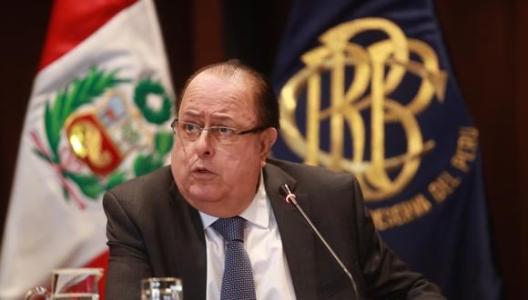 Julio Velarde, presidente del Banco Central de Reserva, presentó las nuevas proyecciones sobre la economía peruana. (Foto: Lino Chipana / GEC)