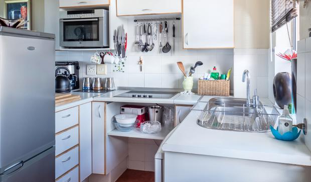 10 consejos para dejar ordenada la cocina - Vaciado de pisos Barcelona  económicos
