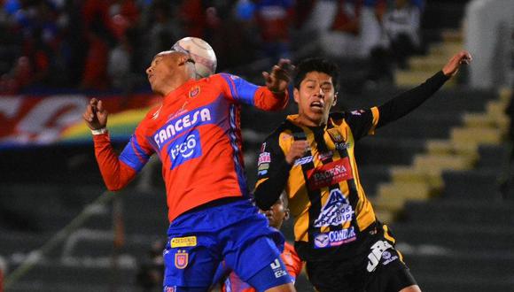 The Strongest vs. Universitario de Sucre EN VIVO vía Tigo Sports: este miércoles por la Liga de Bolivia. (Foto: Deporte Total de Bolivia).