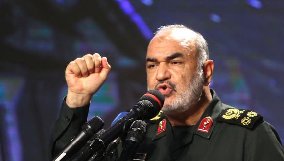 El comandante de la Guardia Revolucionaria iraní, el general de división Hossein Salami, habla en el museo de la Revolución Islámica y la Defensa Santa de Teherán, el 21 de septiembre de 2019. (Foto de ATTA KENARE / AFP).