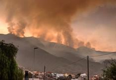 España: Un incendio en la isla de Tenerife avanza sin control