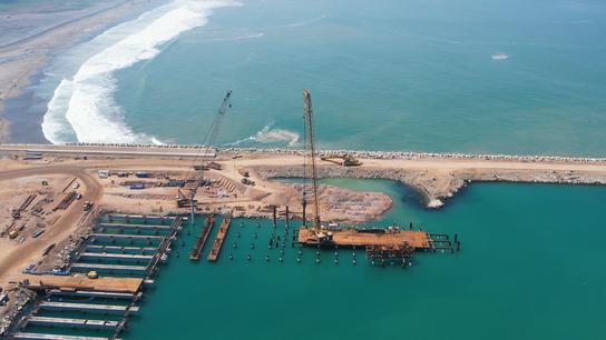 Así se construye el megapuerto de Chancay