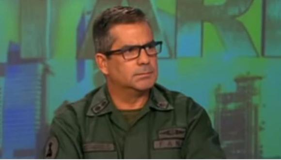 Carlos Rotondaro: general del ejercito de Venezuela se escapa a Colombia porque no puede ser leal a un gobierno "de incapaces y corruptos". (Captura de video, NTN 24).