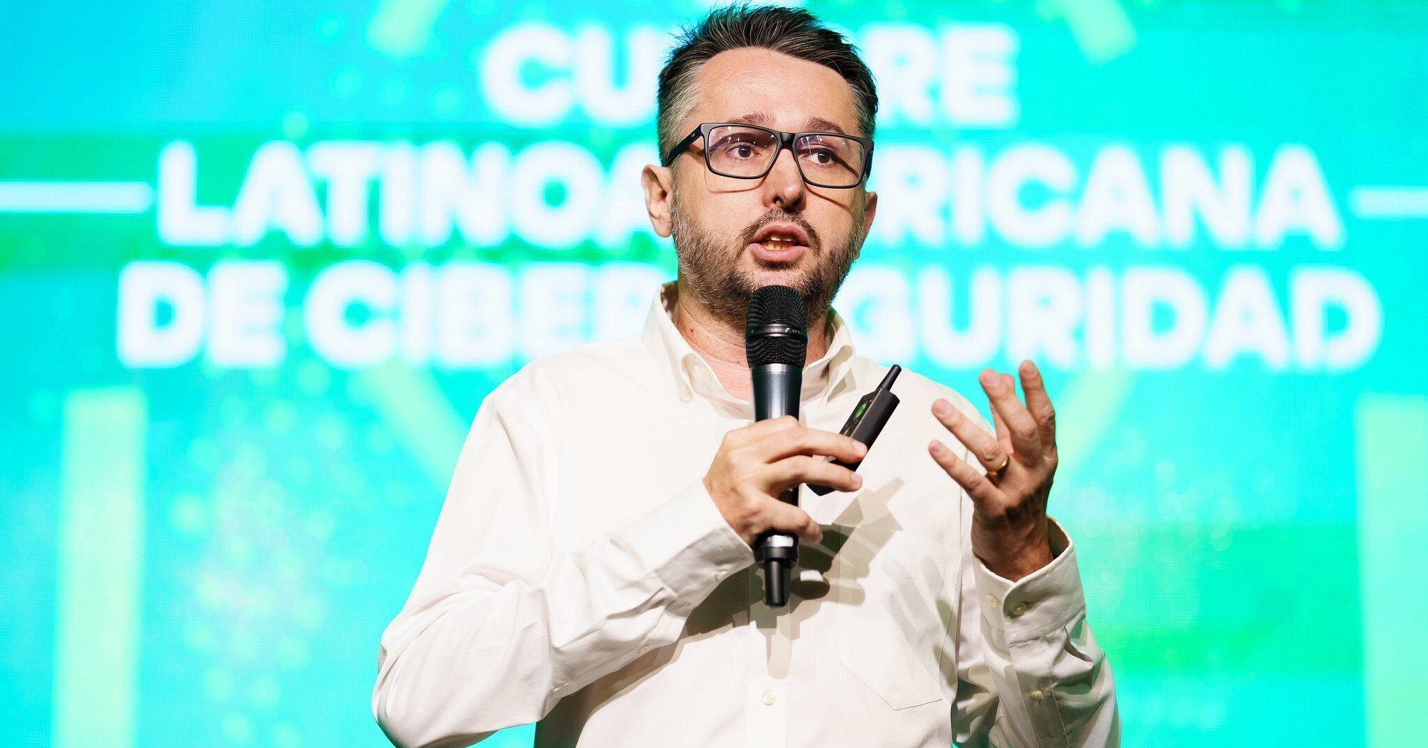 Fabio Assolini is Director of the Research and Analysis Team for Latin America at Kaspersky