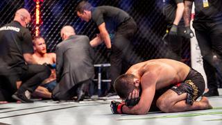 UFC 254: Khabib Nurmagomedov rompió en llanto al recordar a su padre luego de vencer a Gaethje | VIDEO
