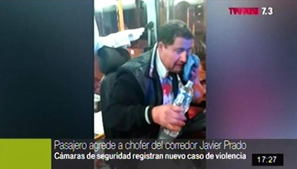 El conductor fue identificado como Juan José Alarcón Rojas, quien recibió atención médica. (Foto: TV Perú)
