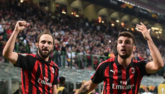 Con golazo de Higuaín, Milan venció 3-1 al Olympiacos por la Europa League. (Foto: AFP)