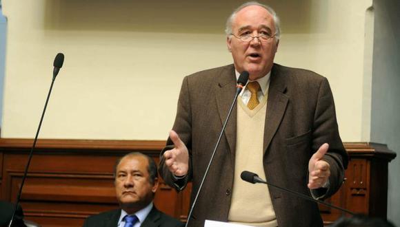 García Belaunde asegura que hasta el momento no ha recibido el pago dispuesto por Comisión Permanente del Congreso disuelto. (Foto: Congreso)