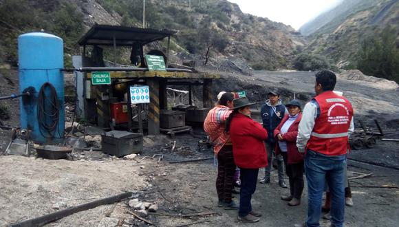 Cuatro mineros quedan atrapados en mina de carbón en Oyón. (Foto: Indeci)