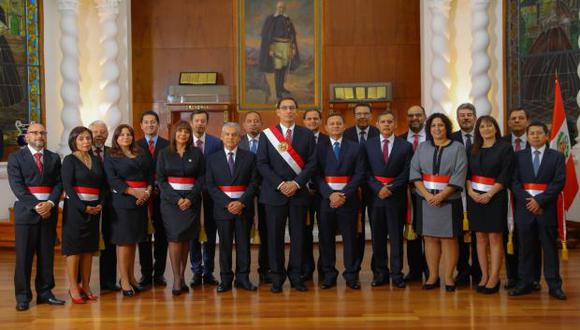 Martín Vizcarra asumió la presidencia del Perú el 23 de marzo. Diez días después, como indicó, presenta a su Gabinete Ministerial. (Foto: Martín Vizcarra / Twitter)