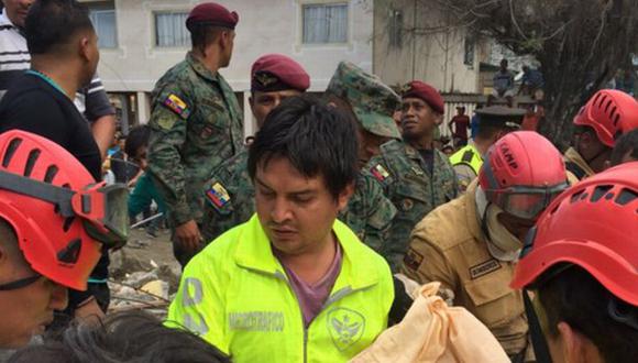 Ecuador despliega 10.000 soldados en zonas afectadas por sismo