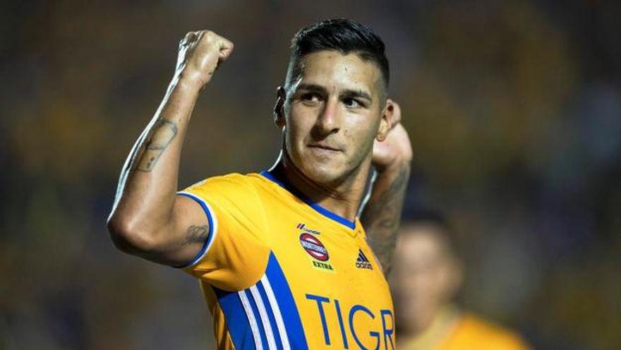 Raúl Ruidíaz elegido mejor jugador de la jornada en México - 10