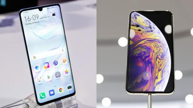 Huawei P30 Pro (derecha) y el iPhone XS MAX (izquierda) los más modernos de sus respectivas marcas. (Foto: Bloomberg / AP)