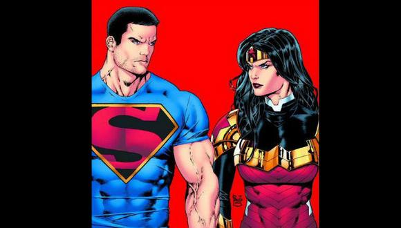 Mira el nuevo look de Superman y la Mujer Maravilla