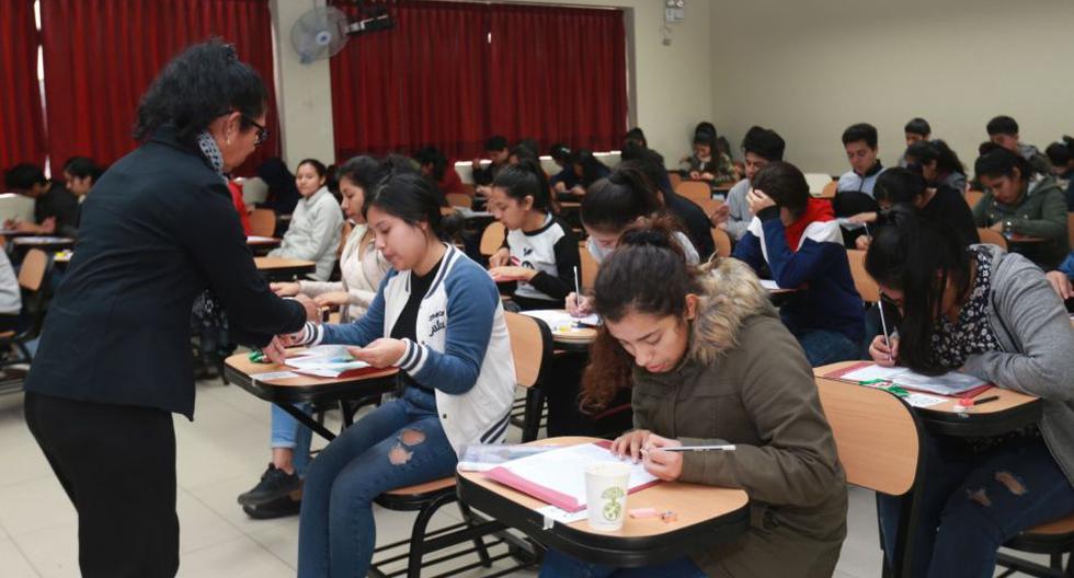 Examen para ingresar a la UNMSM. (Foto: Andina)