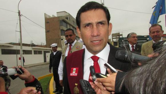 Los hechos datan del año 2010, cuando Javier Alvarado Gonzales del Valle era alcalde de San Vicente de Cañete y fueron emitidos cheques del fondo de inversiones que sumaron la cantidad de S/4 millones 29 mil 299.