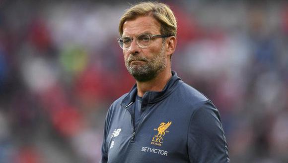 Jürgen Klopp no podrá tener a su lado a una pieza fundamental del cuerpo técnico de Liverpool, ya que ha decidido tomarse un descanso "por razones personales". (Foto: AFP)