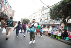 Centro de Lima: continúan ambulantes en la zona de Mesa Redonda