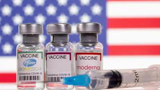 ¿Qué hacen otros países de la región con sus vacunados en el exterior? (y por qué es importante que se registren)