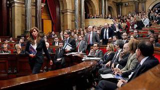 Parlamento de Cataluña aprobó el "derecho a decidir" sobre su independencia