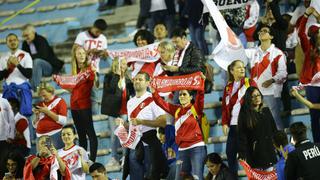 Perú vs. Uruguay: la hinchada llenó de color las gradas del Centenario | FOTOS