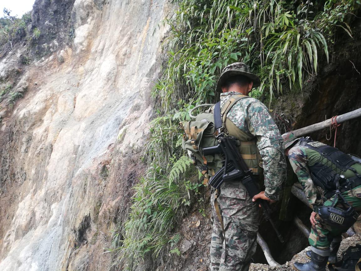 La intervención de las Fuerzas Armadas en El Tambo, donde se destruyó zonas de minería ilegal.
