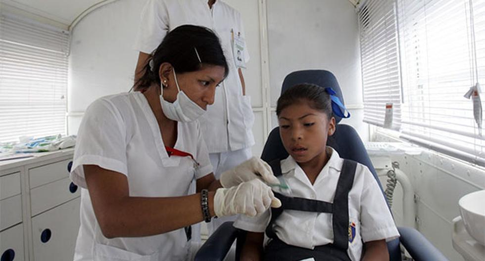 Minsa recomienda a los padres llevar a sus hijos al odontólogo antes de iniciar el año escolar. (Foto: Agencia Andina)