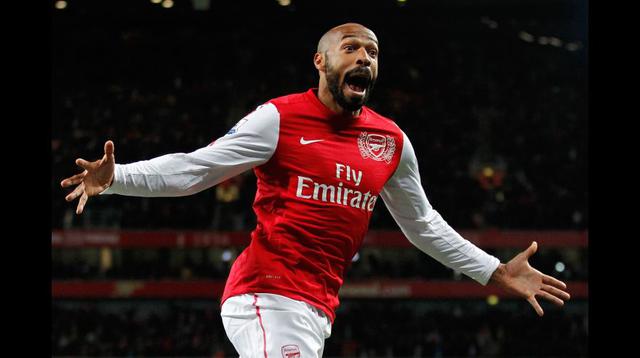 Thierry Henry llegó de la Juventus, valió 16.1 millones de euros. Marcó historia en el cuadro del Arsenal. (Foto: AFP/Reuters)