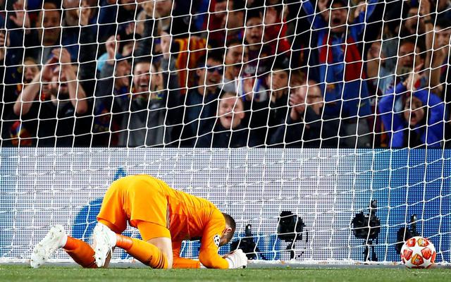 Barcelona vs. Manchester United: Messi anotó el 2-0 tras blooper de David de Gea. (Foto: AFP)