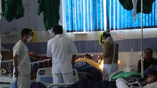 Bolivia: enfermos sin fuerzas no pueden llegar a hospitales en emergencia | FOTOS