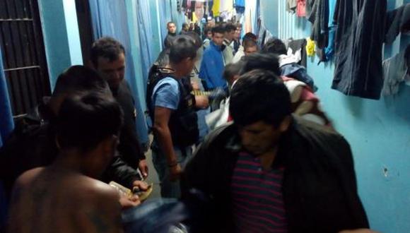 Incautan celulares y droga en alcantarillas del penal de Chachapoyas