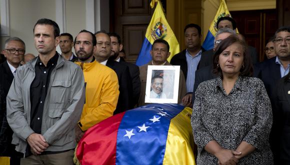 Henrique Capriles pide una comisión internacional de la verdad por muerte de concejal Fernando Albán (Foto: AP)