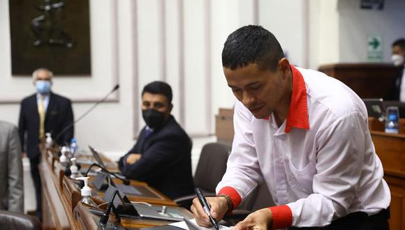 Abel Reyes Cam, de Perú Libre, pide licencia por motivos de salud. (Foto: Congreso)