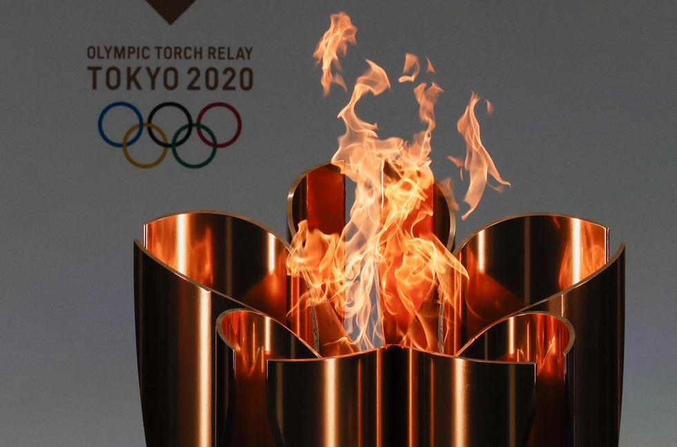 El relevo de la llama olímpica de Tokio 2020 es un paso fundamental para el inicio de los JO el 23 de julio pese a la reticencia de la población. (Foto: AFP)
