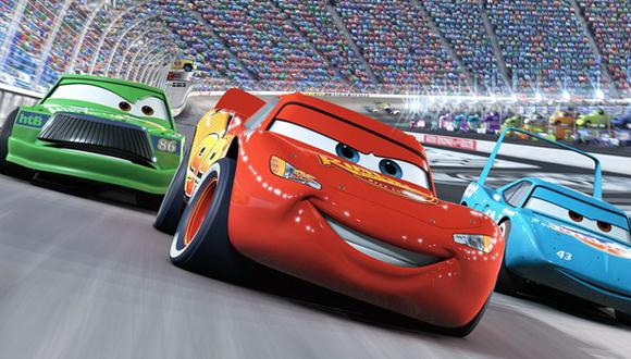 "Cars 3": mira el accidente de Rayo McQueen en nuevo póster