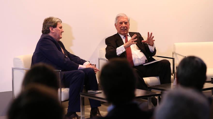Mario Vargas Llosa en ARCOmadrid 2019. (Foto: Víctor Idrogo/ El Comercio)